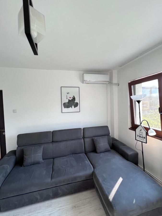 3 Rooms Apartment Palace View Iasi Exterior foto